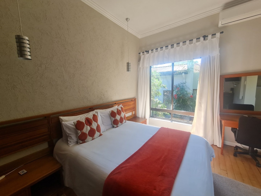 6 Bedroom Property for Sale in Waverley Free State